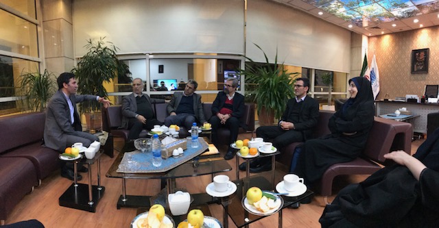 مدیرعامل برج میلاد تهران با اعضای هیات علمی گروه ارتباطات دانشگاه علامه طباطبایی دیدار و گفتگو کرد.