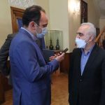 وزیر اقتصاد: روند حرکت بانک ملی ایران رو به رشد است